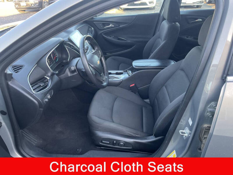 chevrolet malibu 2017 1G1ZE5ST3HF135682 image chevrolet malibu 2017 1G1ZE5ST3HF135682 image