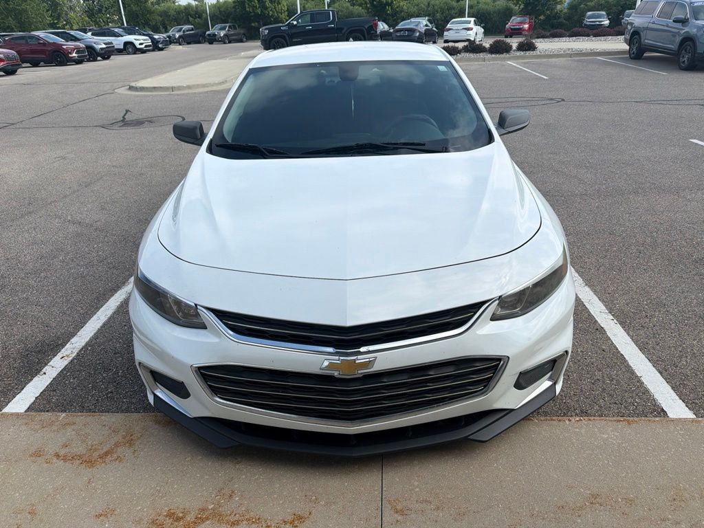 chevrolet malibu 2017 1G1ZC5STXHF157572 image chevrolet malibu 2017 1G1ZC5STXHF157572 image