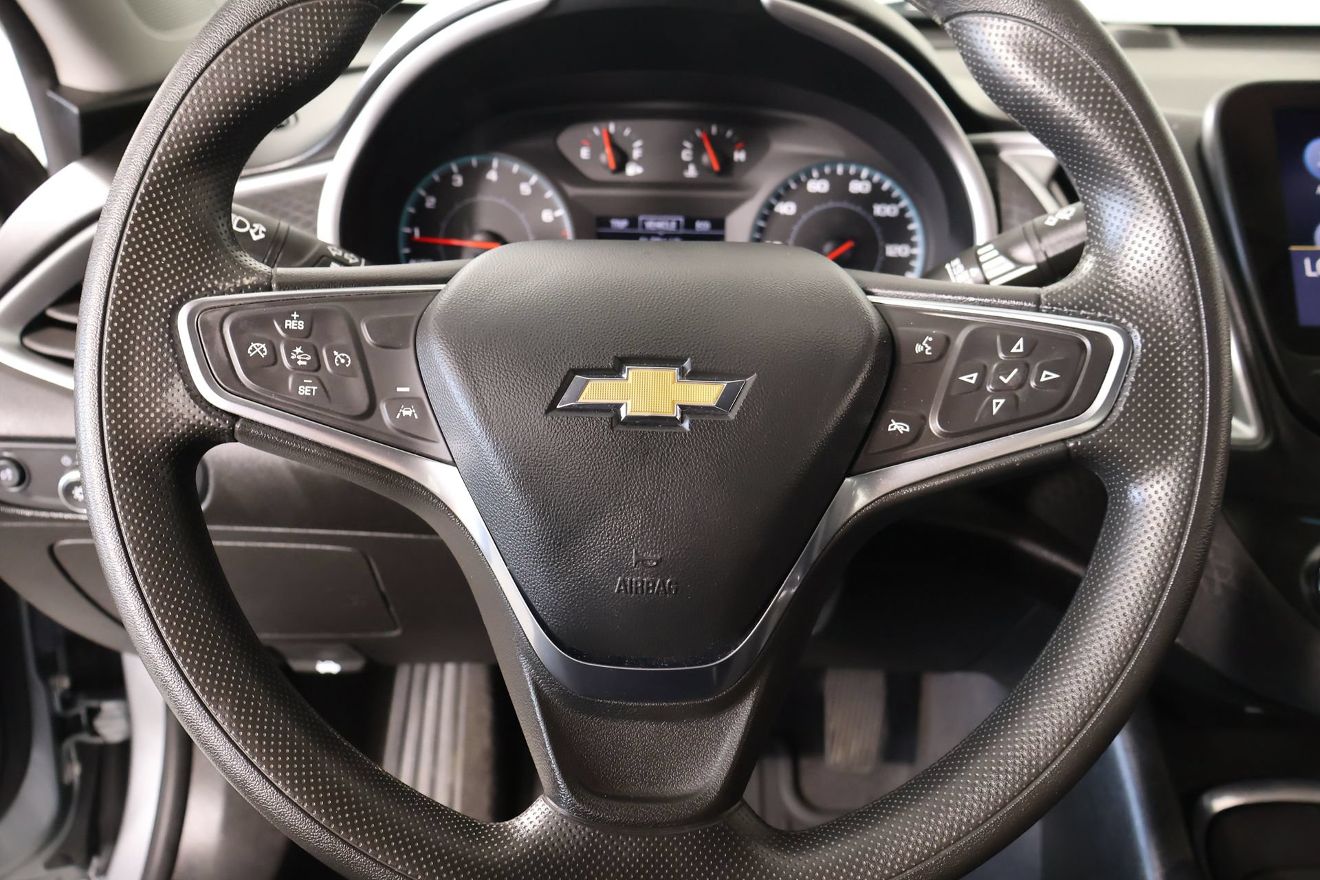 chevrolet malibu 2024 1G1ZD5ST3RF234037 image chevrolet malibu 2024 1G1ZD5ST3RF234037 image