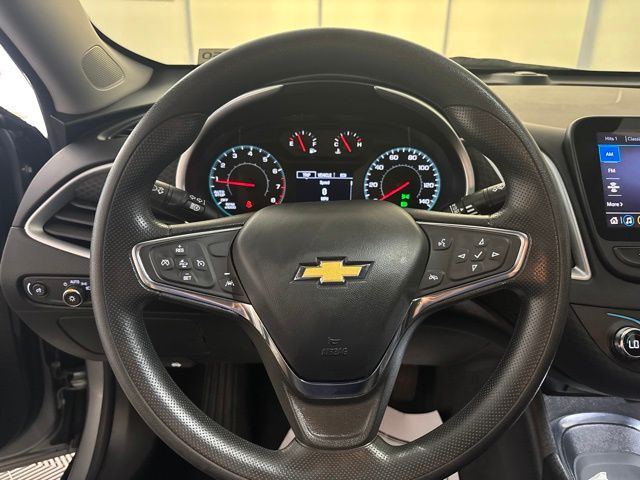 chevrolet malibu 2024 1G1ZD5ST5RF126566 image chevrolet malibu 2024 1G1ZD5ST5RF126566 image