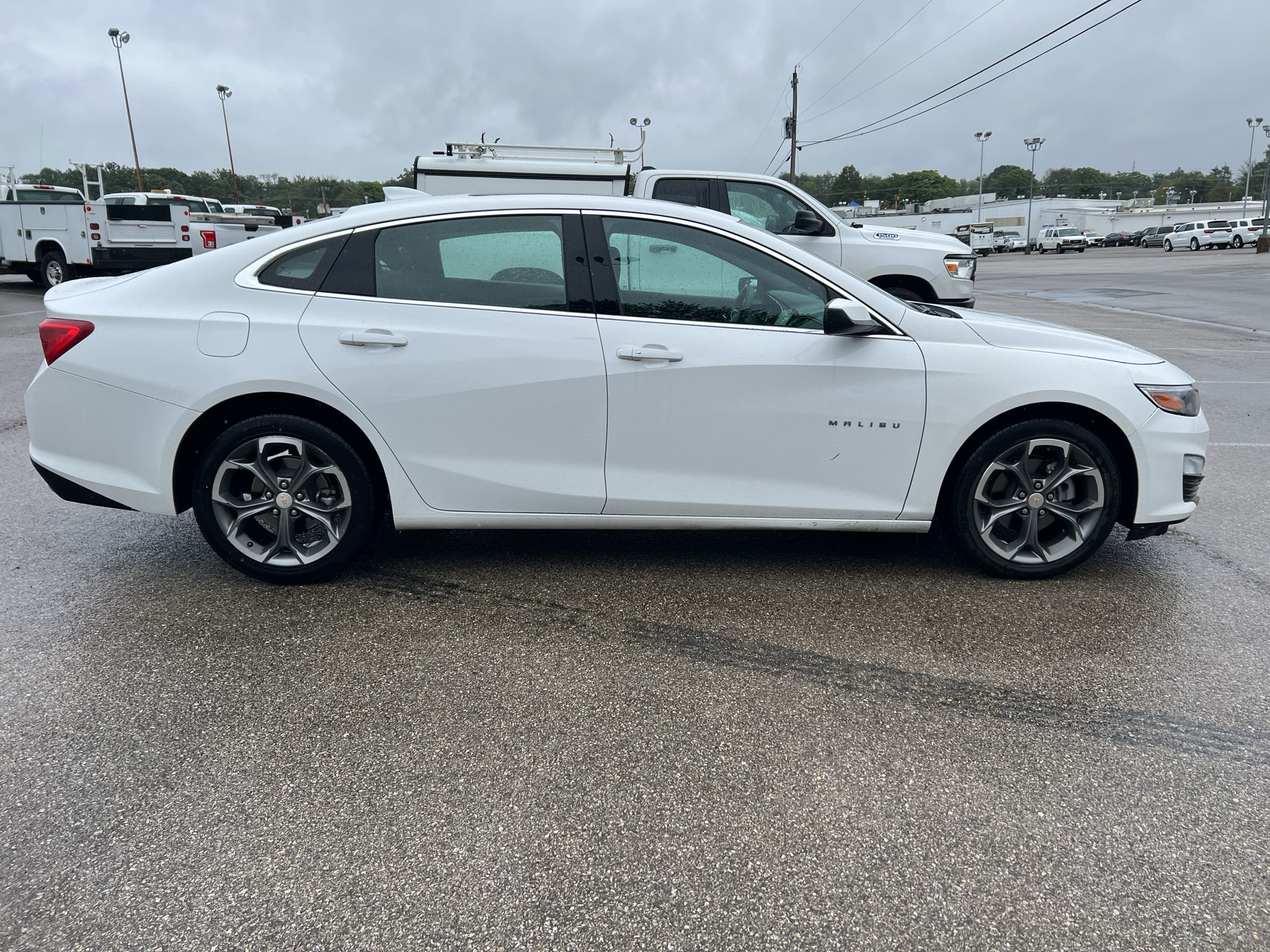 chevrolet malibu 2024 1G1ZD5ST3RF185552 image chevrolet malibu 2024 1G1ZD5ST3RF185552 image