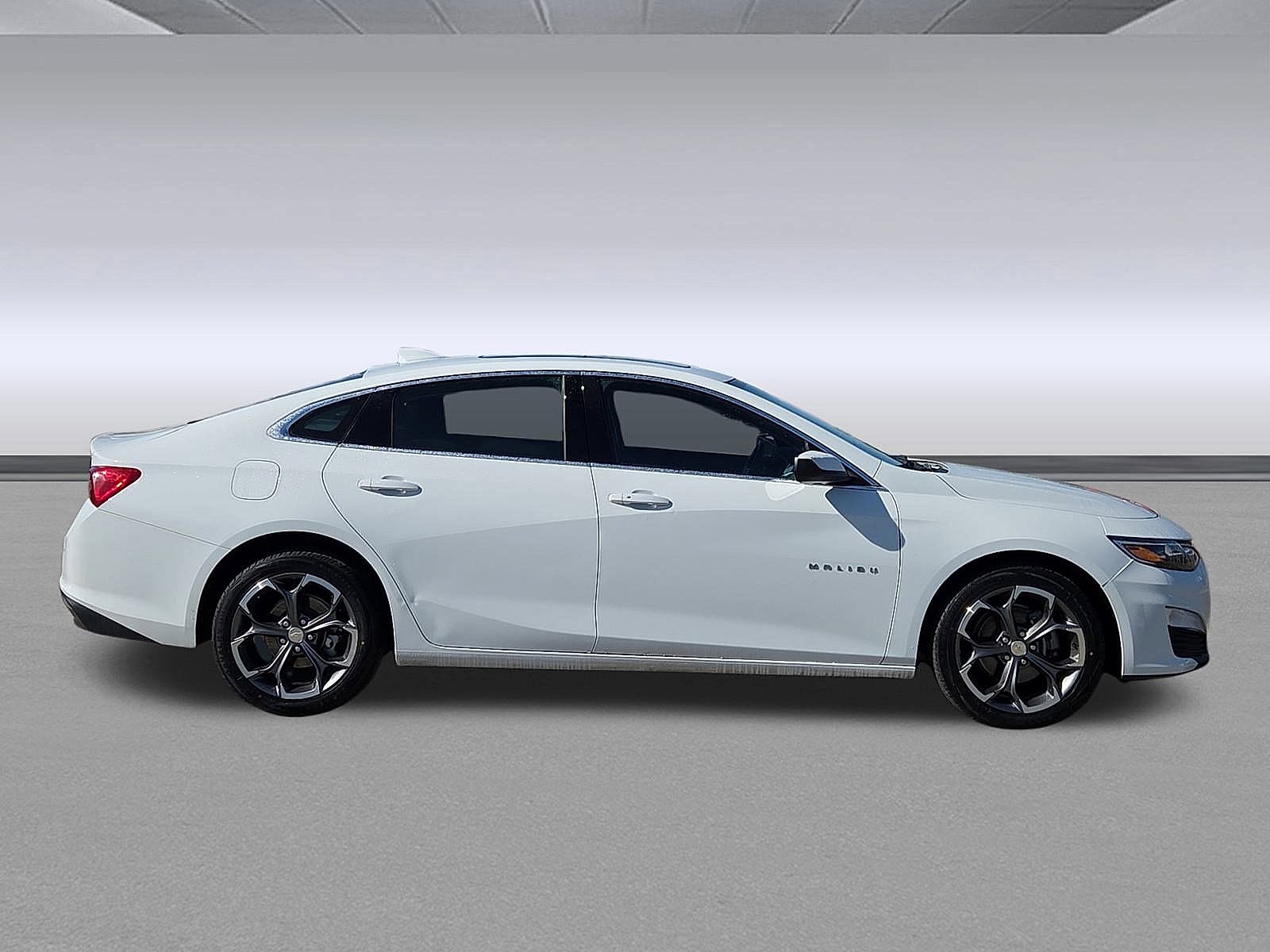 chevrolet malibu 2024 1G1ZD5ST5RF130939 image chevrolet malibu 2024 1G1ZD5ST5RF130939 image