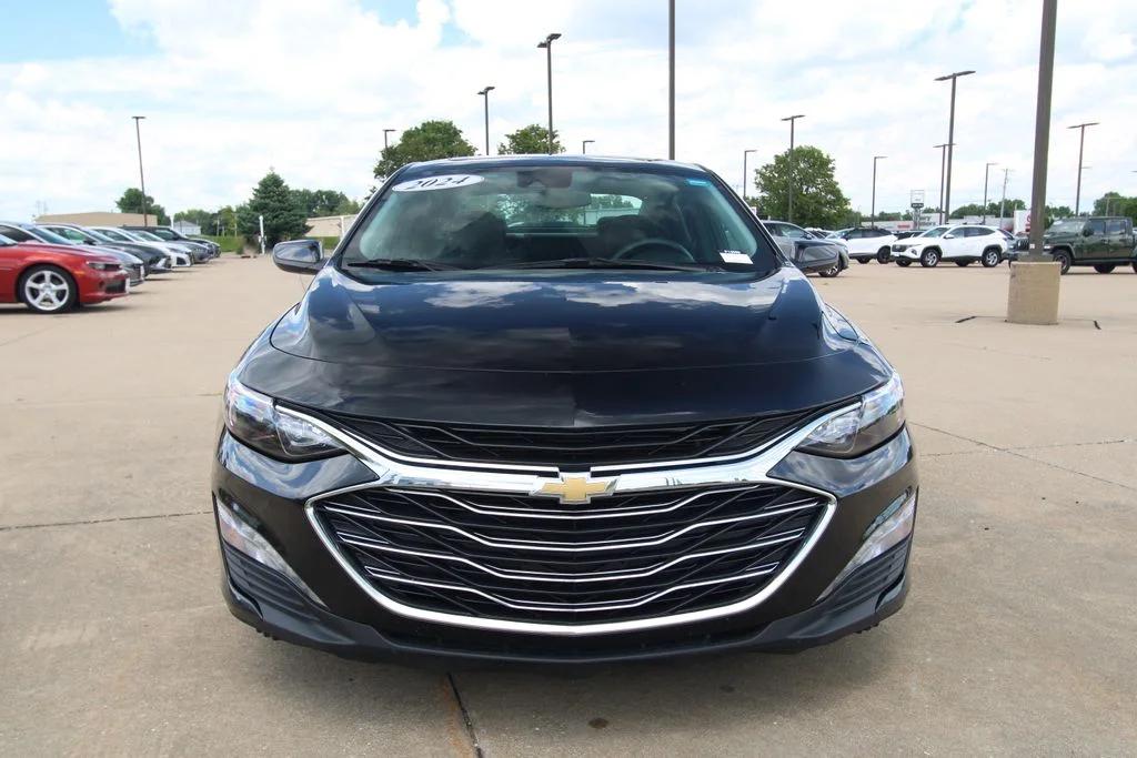 chevrolet malibu 2024 1G1ZD5ST5RF139320 image chevrolet malibu 2024 1G1ZD5ST5RF139320 image
