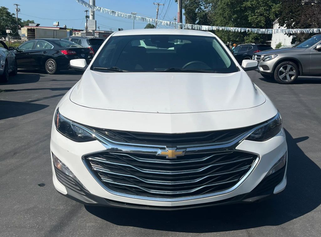 chevrolet malibu 2024 1G1ZD5ST2RF151408 image chevrolet malibu 2024 1G1ZD5ST2RF151408 image