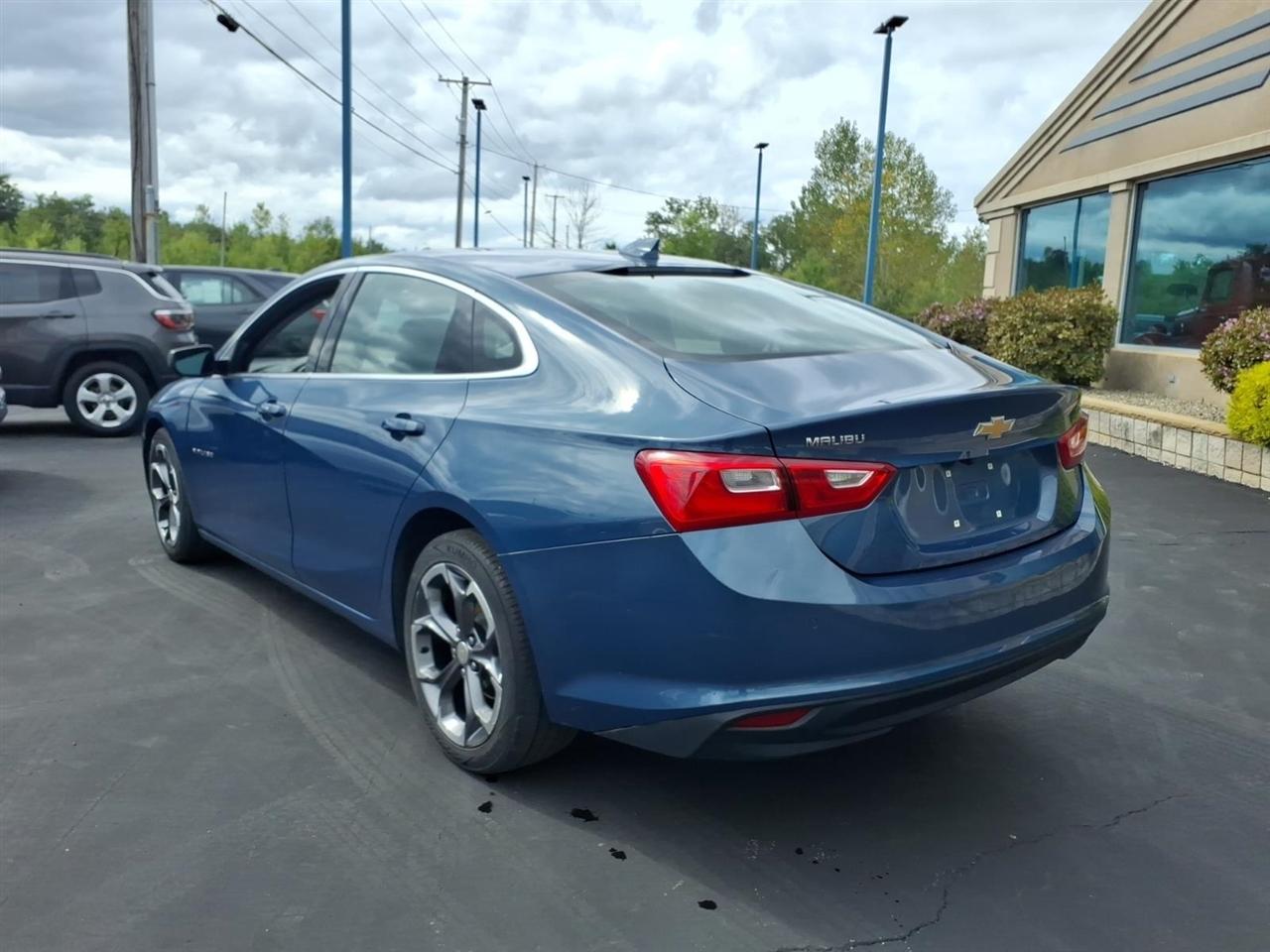 chevrolet malibu 2024 1G1ZD5ST6RF170401 image chevrolet malibu 2024 1G1ZD5ST6RF170401 image