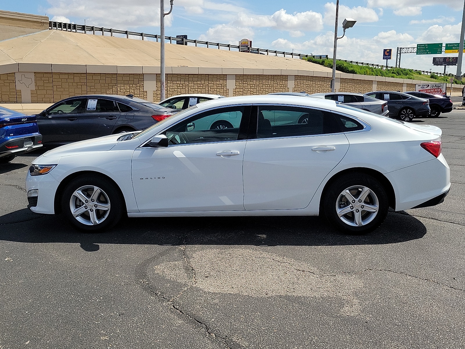 chevrolet malibu 2024 1G1ZD5ST5RF132349 image