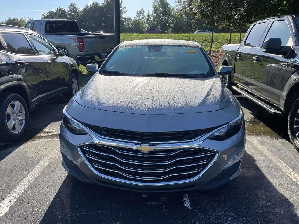 chevrolet malibu 2024 1G1ZD5ST4RF151085 image chevrolet malibu 2024 1G1ZD5ST4RF151085 image