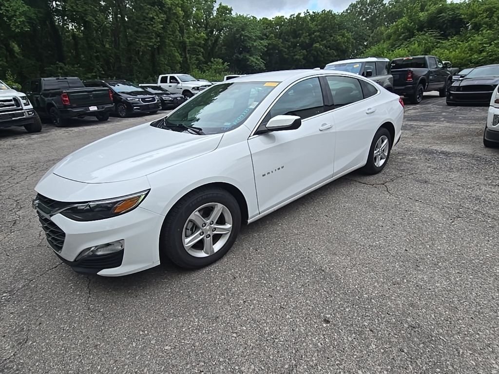chevrolet malibu 2024 1G1ZD5ST9RF179335 image chevrolet malibu 2024 1G1ZD5ST9RF179335 image