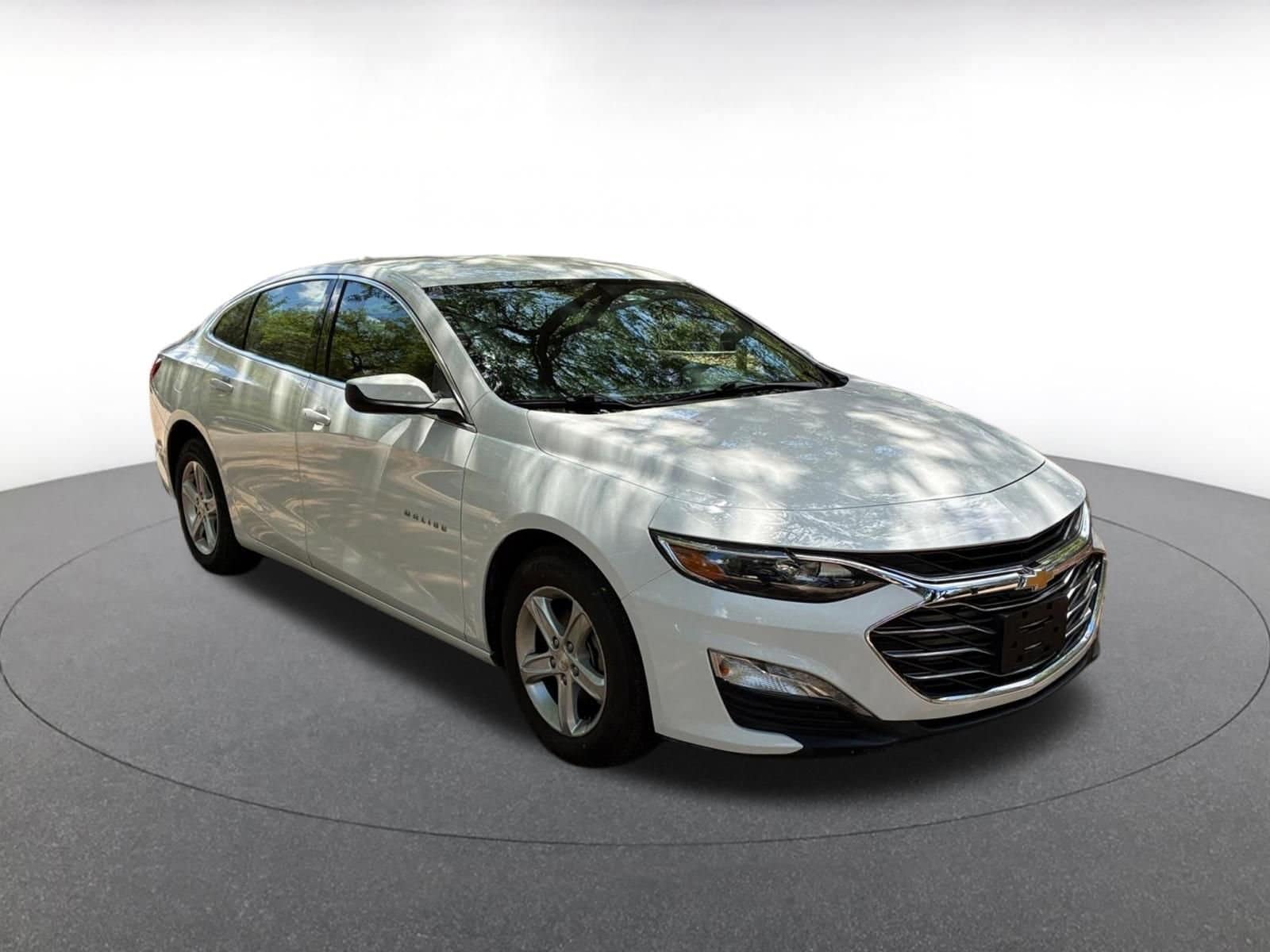 chevrolet malibu 2024 1G1ZD5ST2RF203801 image chevrolet malibu 2024 1G1ZD5ST2RF203801 image