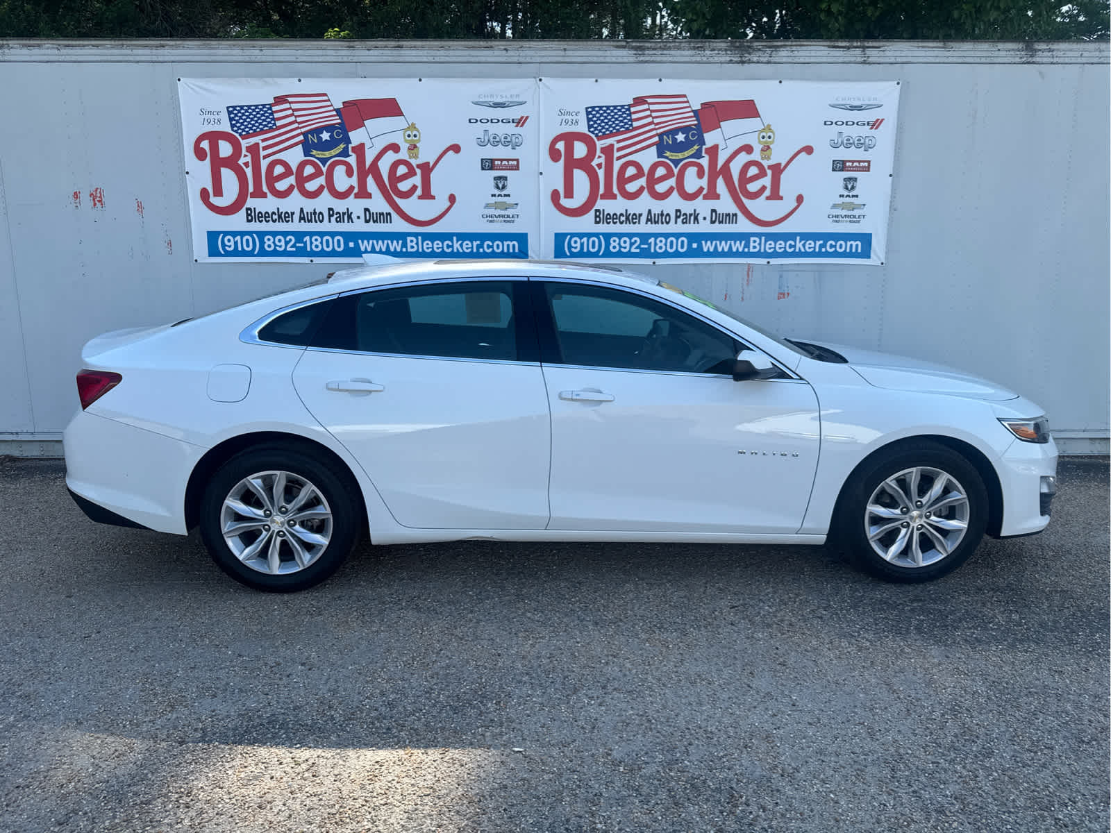 chevrolet malibu 2024 1G1ZD5ST3RF185891 image chevrolet malibu 2024 1G1ZD5ST3RF185891 image