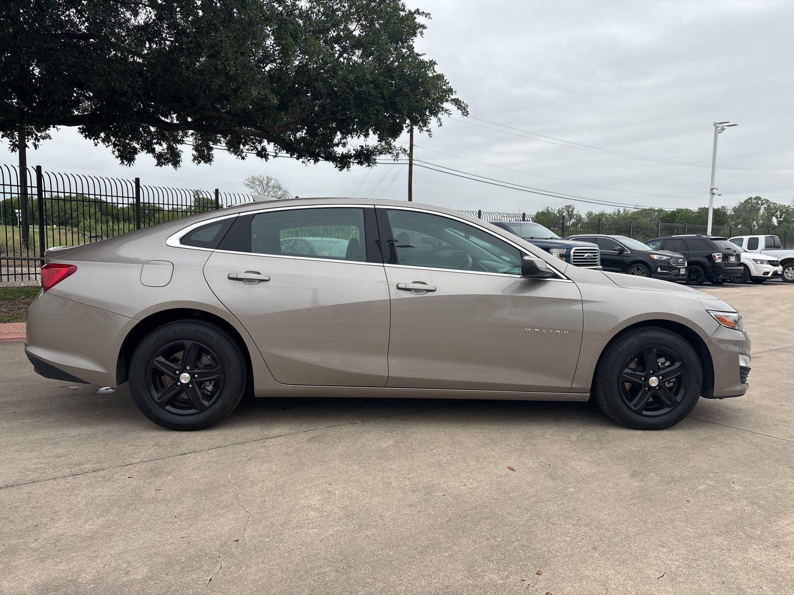 chevrolet malibu 2024 1G1ZD5ST1RF194461 image chevrolet malibu 2024 1G1ZD5ST1RF194461 image