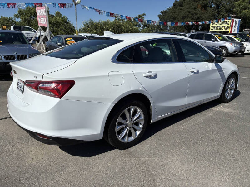 chevrolet malibu 2020 1G1ZD5ST4LF006880 image chevrolet malibu 2020 1G1ZD5ST4LF006880 image