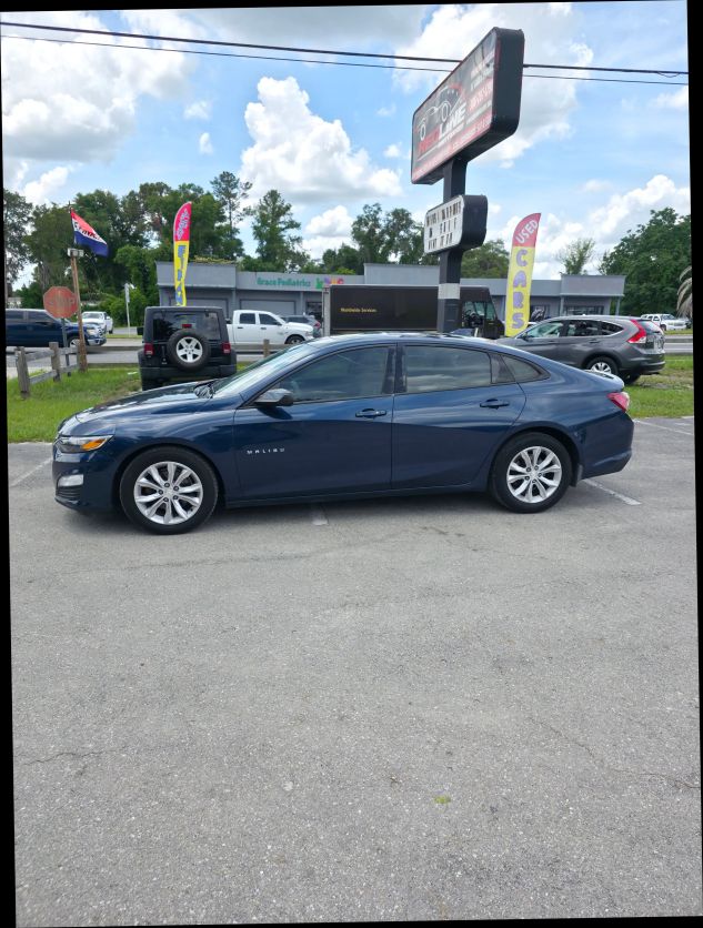 chevrolet malibu 2020 1G1ZD5ST1LF024382 image chevrolet malibu 2020 1G1ZD5ST1LF024382 image
