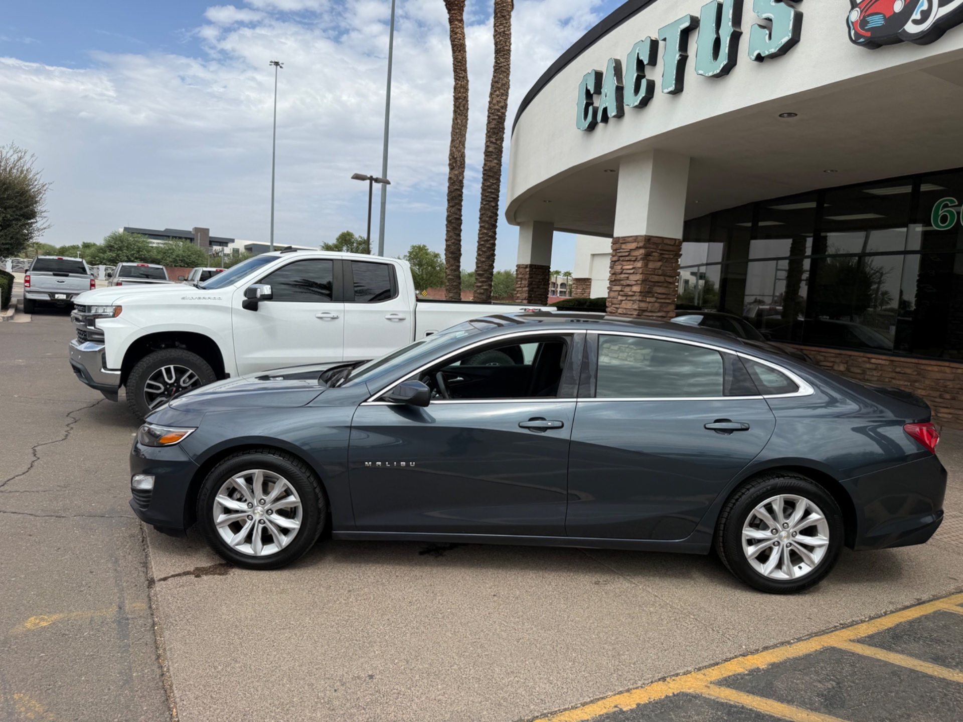 chevrolet malibu 2020 1G1ZD5ST4LF076623 image chevrolet malibu 2020 1G1ZD5ST4LF076623 image