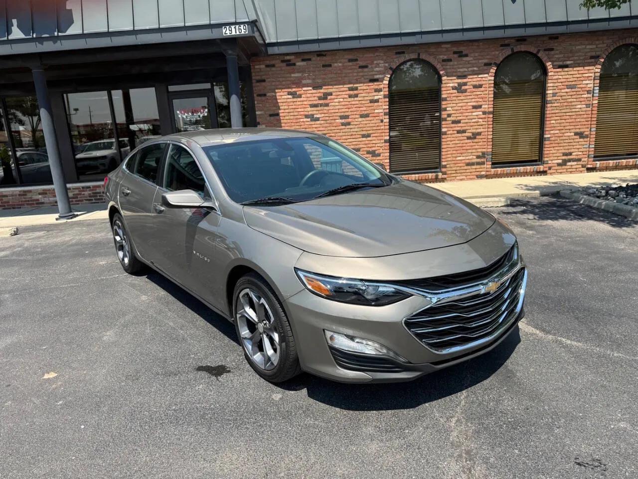 chevrolet malibu 2020 1G1ZD5ST9LF098035 image chevrolet malibu 2020 1G1ZD5ST9LF098035 image