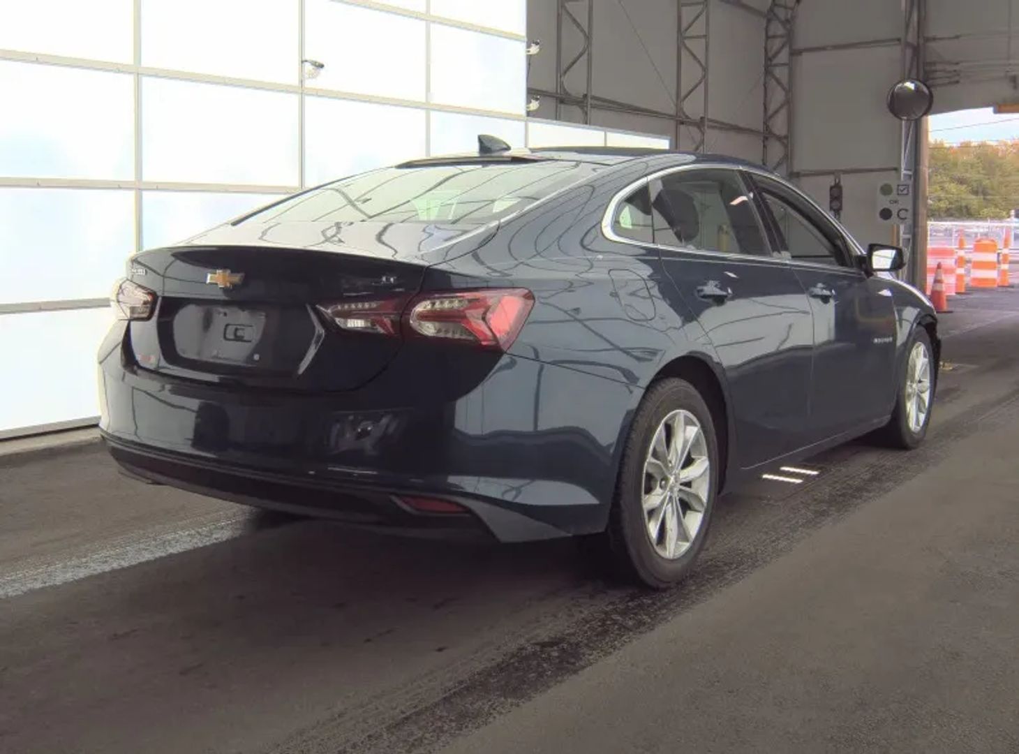 chevrolet malibu 2020 1G1ZD5ST9LF103086 image chevrolet malibu 2020 1G1ZD5ST9LF103086 image
