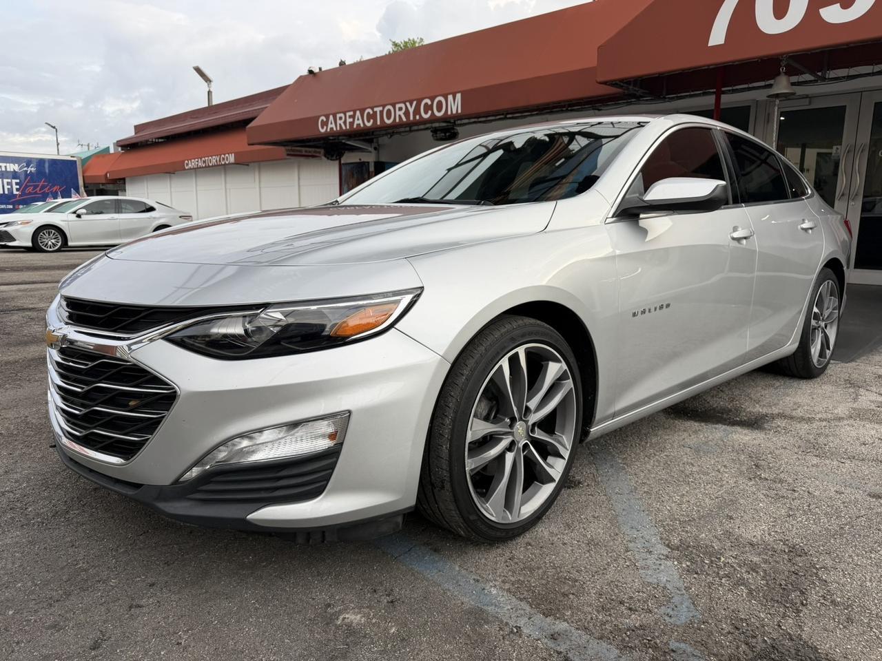 chevrolet malibu 2020 1G1ZD5ST0LF120682 image chevrolet malibu 2020 1G1ZD5ST0LF120682 image