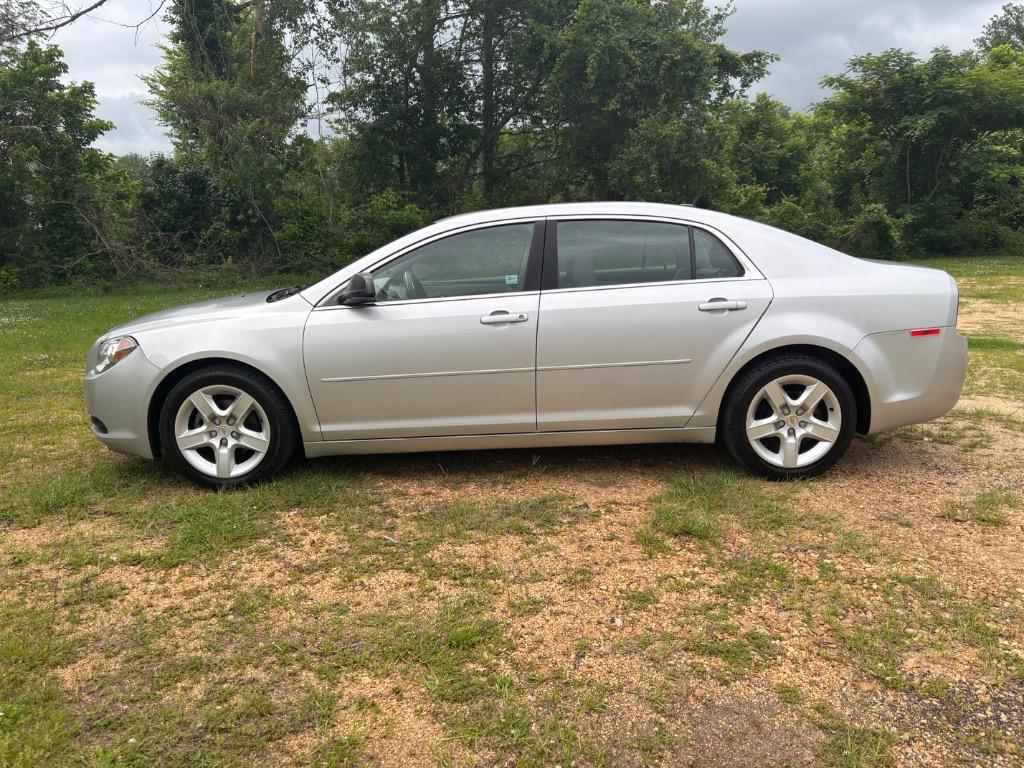 chevrolet malibu 2011 1G1ZB5E18BF334902 image chevrolet malibu 2011 1G1ZB5E18BF334902 image