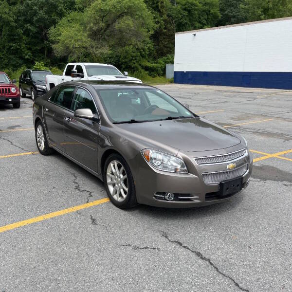 chevrolet malibu 2011 1G1ZE5E70BF242517 image