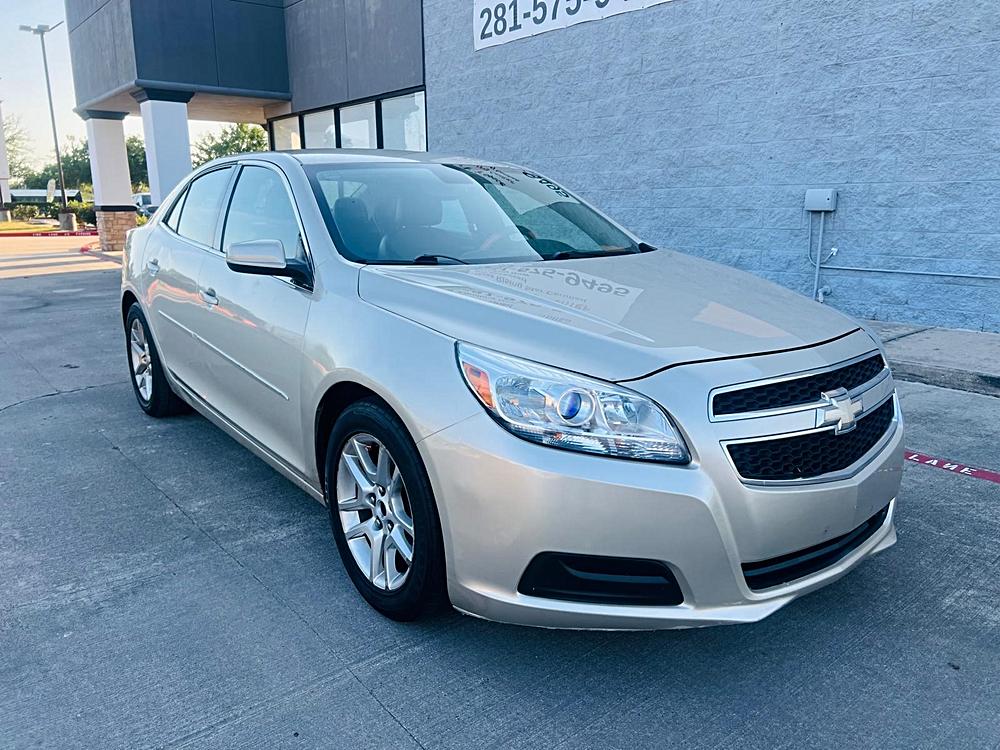 chevrolet malibu 2013 1G11D5SR3DF243637 image chevrolet malibu 2013 1G11D5SR3DF243637 image
