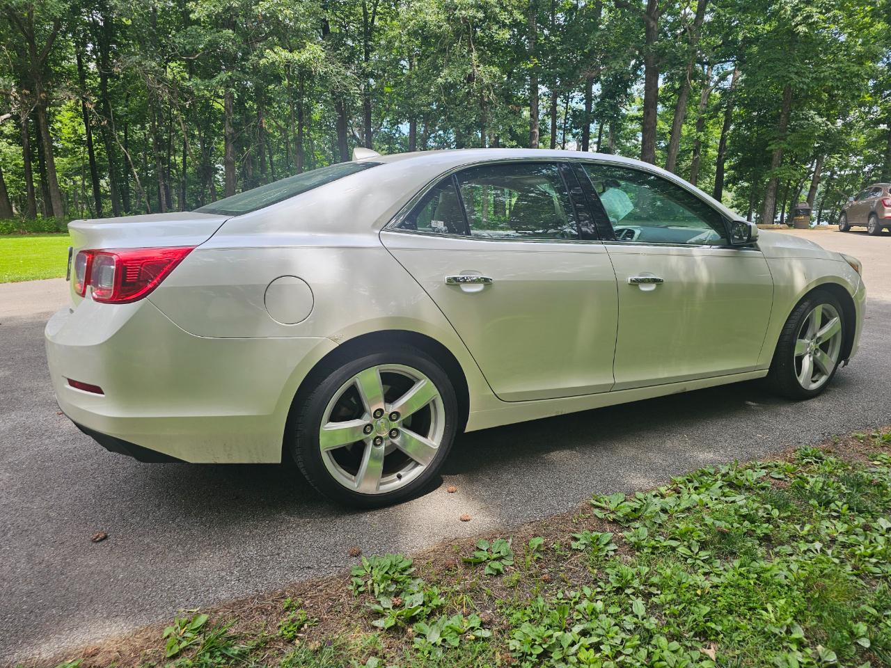 chevrolet malibu 2013 1G11J5SX1DU109549 image chevrolet malibu 2013 1G11J5SX1DU109549 image
