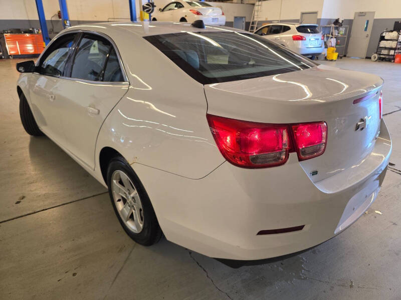 chevrolet malibu 2014 1G11B5SL3EU149580 image chevrolet malibu 2014 1G11B5SL3EU149580 image