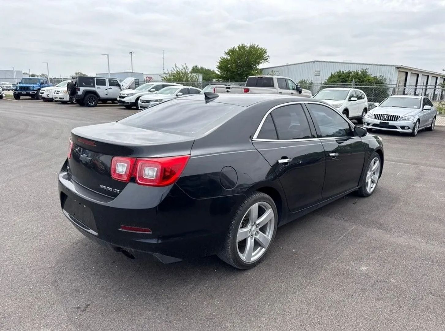 chevrolet malibu 2015 1G11G5SX3FF102690 image chevrolet malibu 2015 1G11G5SX3FF102690 image