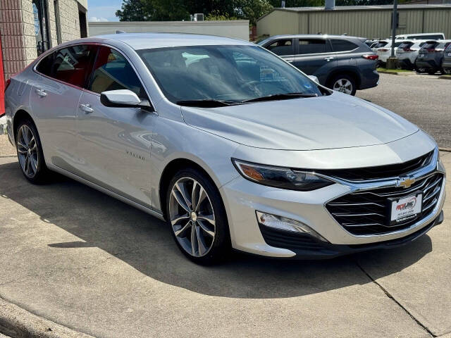 chevrolet malibu 2022 1G1ZD5ST3NF122302 image chevrolet malibu 2022 1G1ZD5ST3NF122302 image