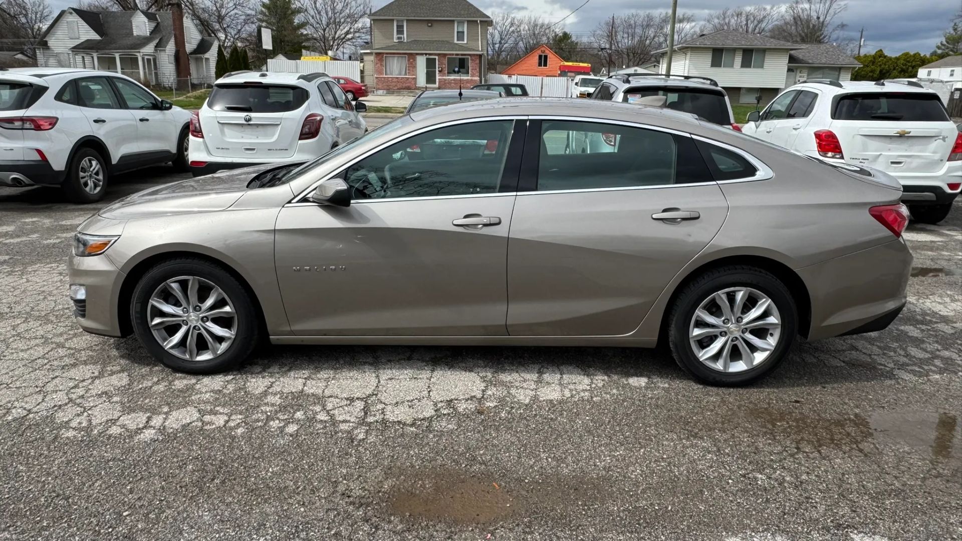 chevrolet malibu 2022 1G1ZD5ST3NF210461 image chevrolet malibu 2022 1G1ZD5ST3NF210461 image