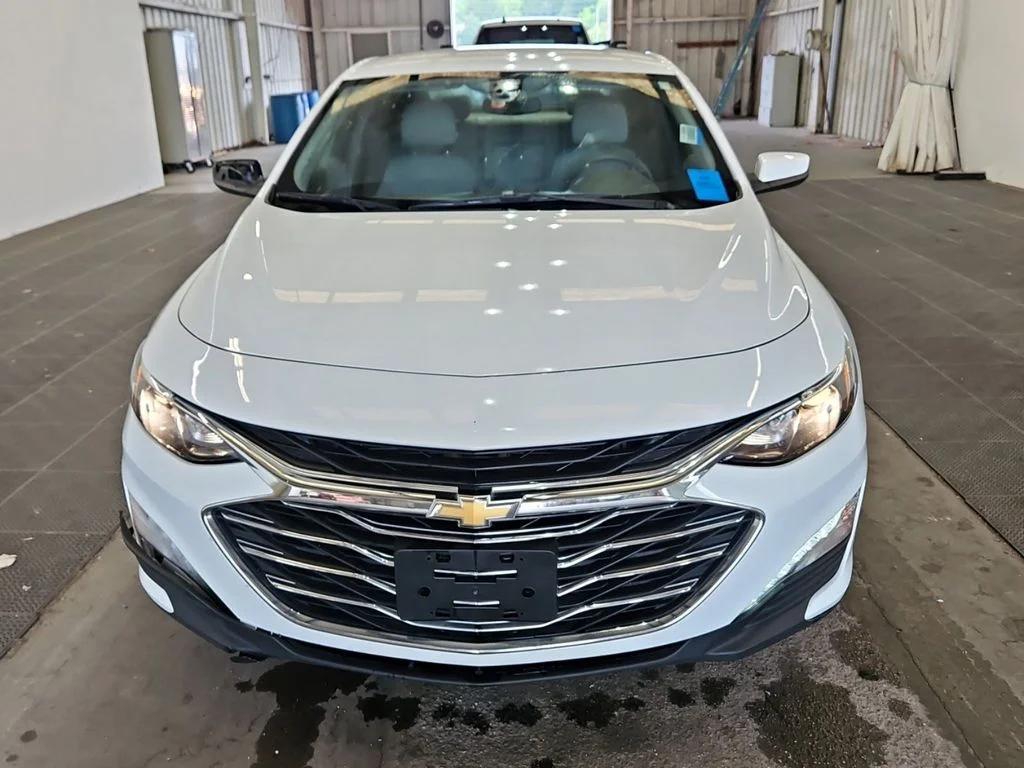 chevrolet malibu 2022 1G1ZD5ST8NF121002 image chevrolet malibu 2022 1G1ZD5ST8NF121002 image