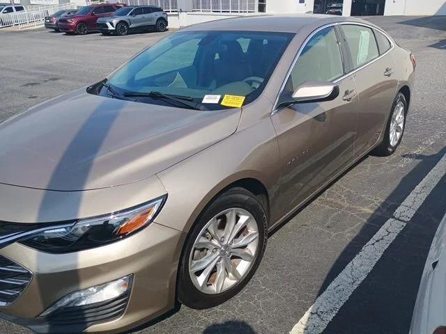 chevrolet malibu 2022 1G1ZD5ST9NF140593 image chevrolet malibu 2022 1G1ZD5ST9NF140593 image
