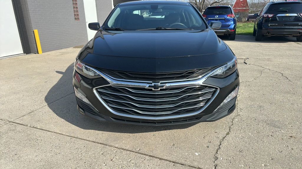 chevrolet malibu 2022 1G1ZD5ST3NF181351 image chevrolet malibu 2022 1G1ZD5ST3NF181351 image