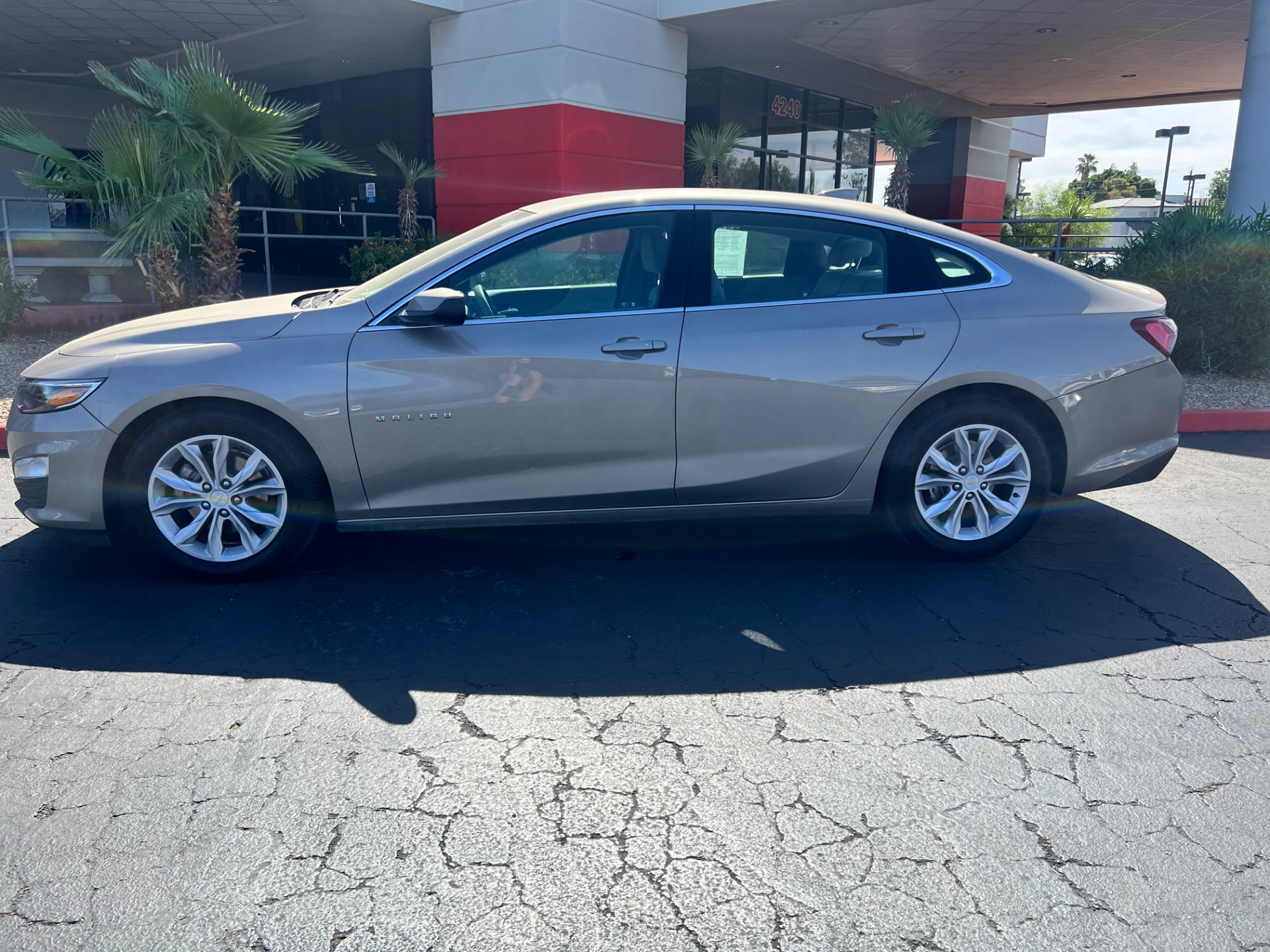 chevrolet malibu 2022 1G1ZD5ST9NF113135 image chevrolet malibu 2022 1G1ZD5ST9NF113135 image