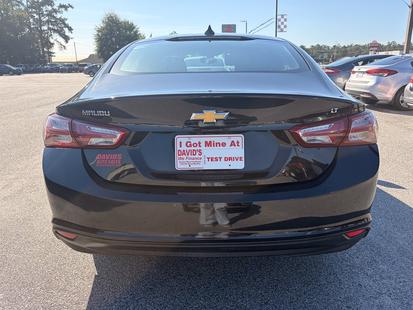 chevrolet malibu 2022 1G1ZD5ST4NF135463 image chevrolet malibu 2022 1G1ZD5ST4NF135463 image