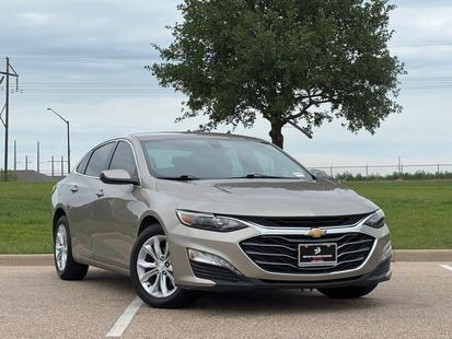 chevrolet malibu 2022 1G1ZD5ST6NF136825 image chevrolet malibu 2022 1G1ZD5ST6NF136825 image