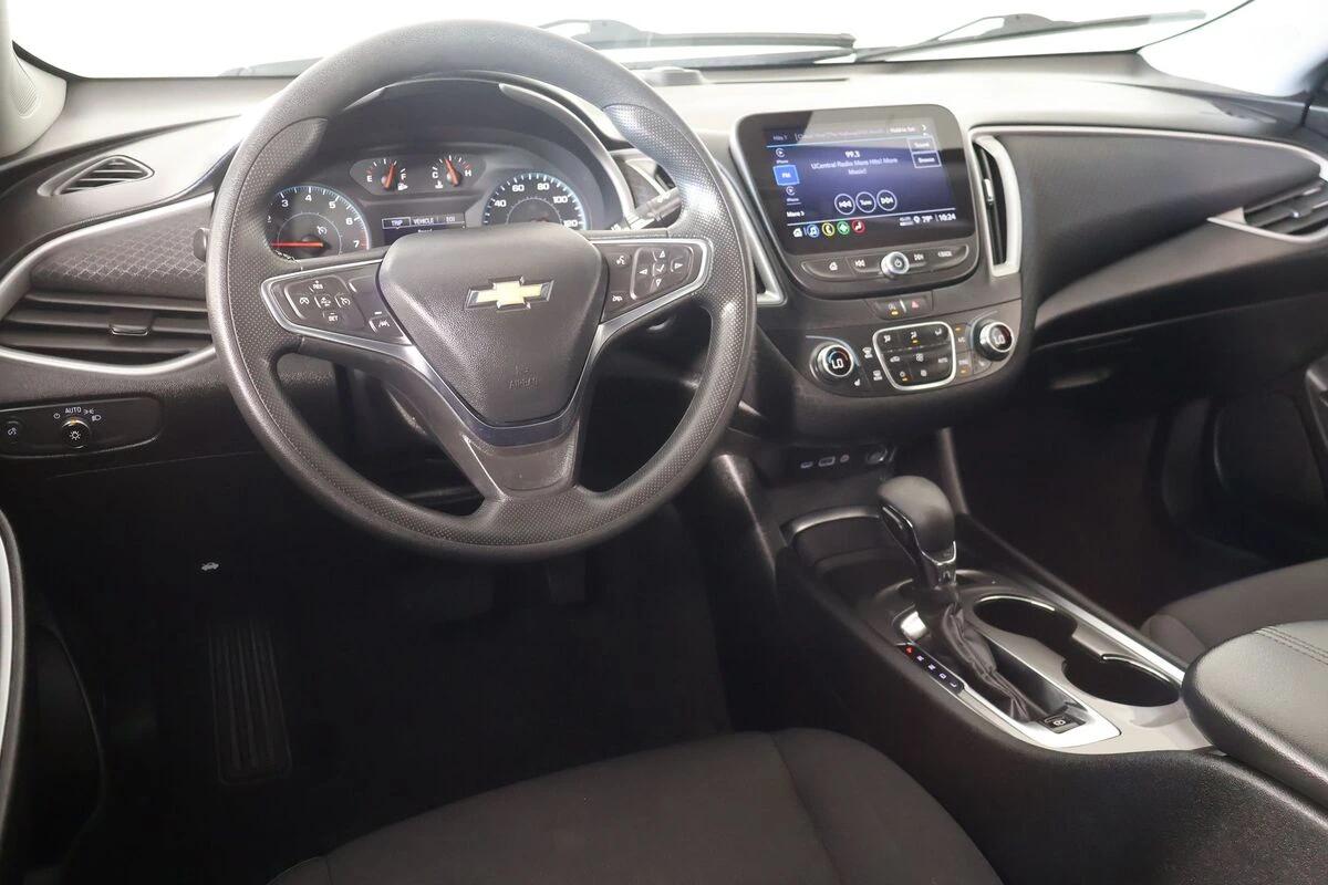 chevrolet malibu 2025 1G1ZD5ST7SF144489 image chevrolet malibu 2025 1G1ZD5ST7SF144489 image