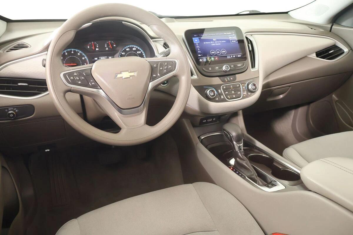 chevrolet malibu 2025 1G1ZD5ST4SF135992 image chevrolet malibu 2025 1G1ZD5ST4SF135992 image