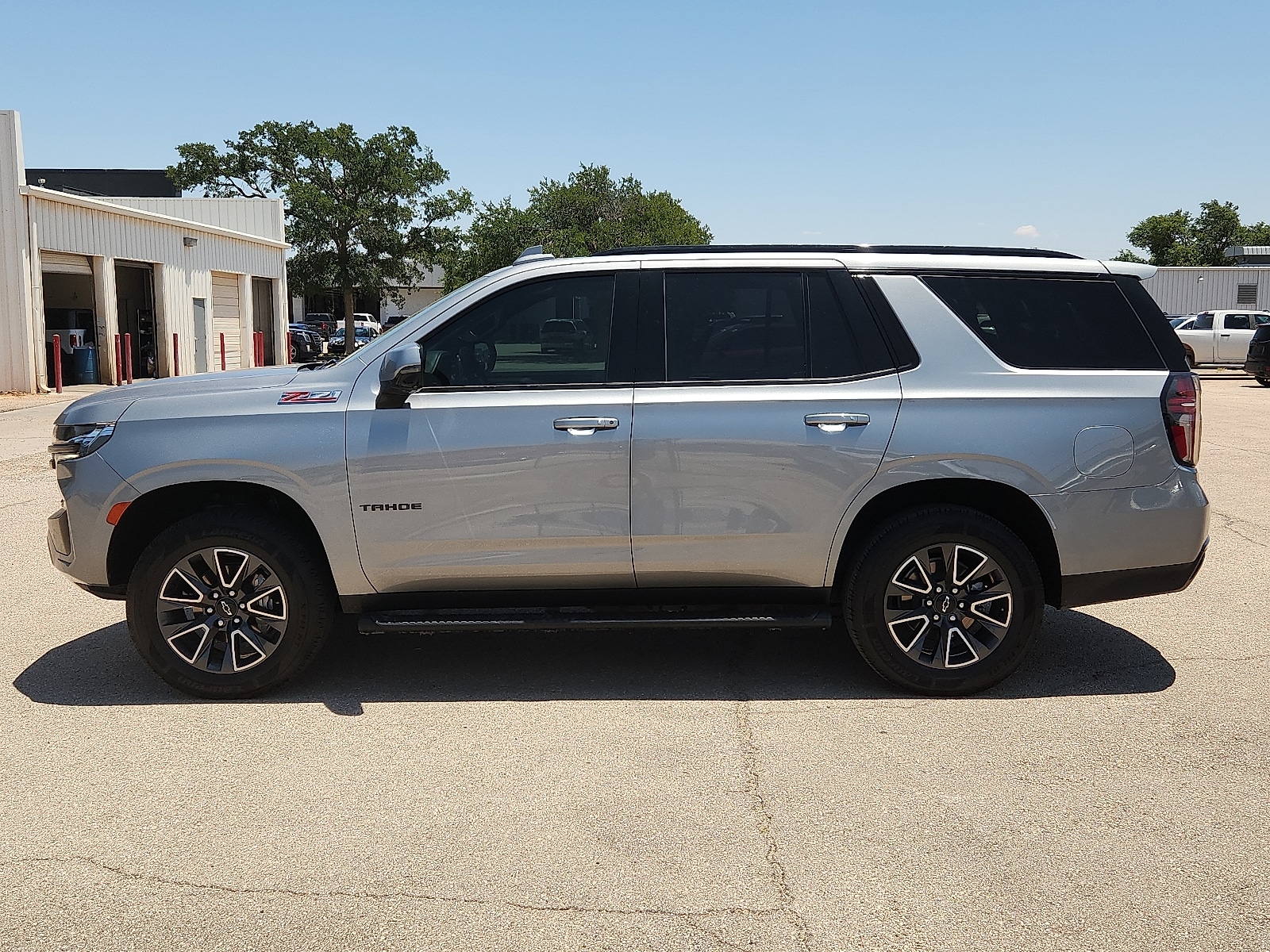 chevrolet tahoe 2023 1GNSKPKD8PR545033 image chevrolet tahoe 2023 1GNSKPKD8PR545033 image