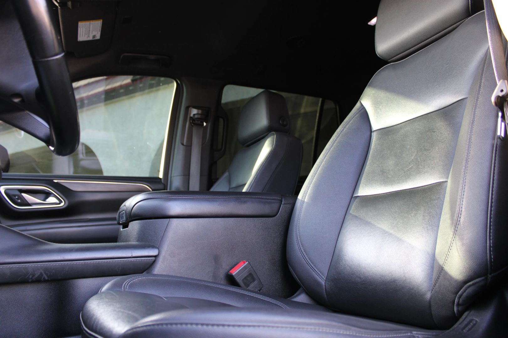 chevrolet tahoe 2023 1GNSKNKD5PR359115 image chevrolet tahoe 2023 1GNSKNKD5PR359115 image