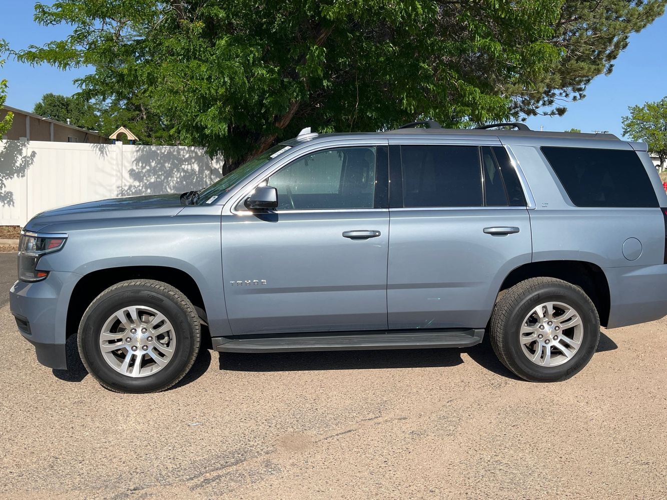 chevrolet tahoe 2016 1GNSKBKC2GR204558 image chevrolet tahoe 2016 1GNSKBKC2GR204558 image