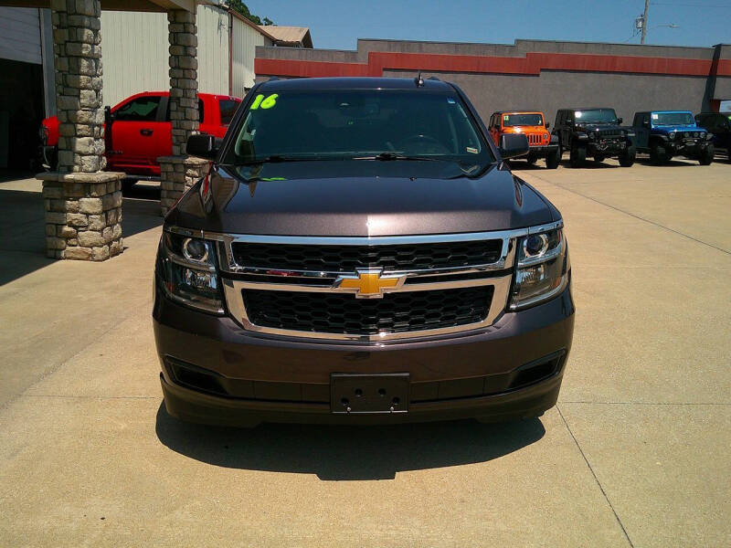 chevrolet tahoe 2016 1GNSKBKC2GR174350 image chevrolet tahoe 2016 1GNSKBKC2GR174350 image