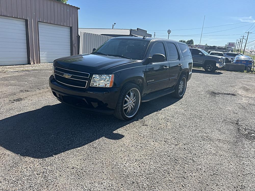 chevrolet tahoe 2008 1GNFC13068J105643 image chevrolet tahoe 2008 1GNFC13068J105643 image