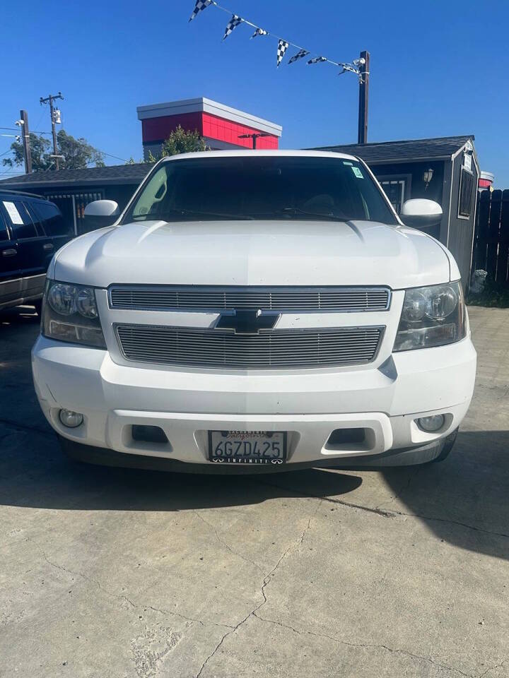 chevrolet tahoe 2009 1GNEC233X9R233866 image chevrolet tahoe 2009 1GNEC233X9R233866 image