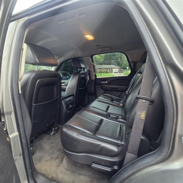 chevrolet tahoe 2007 1GNFC13J37R146479 image chevrolet tahoe 2007 1GNFC13J37R146479 image