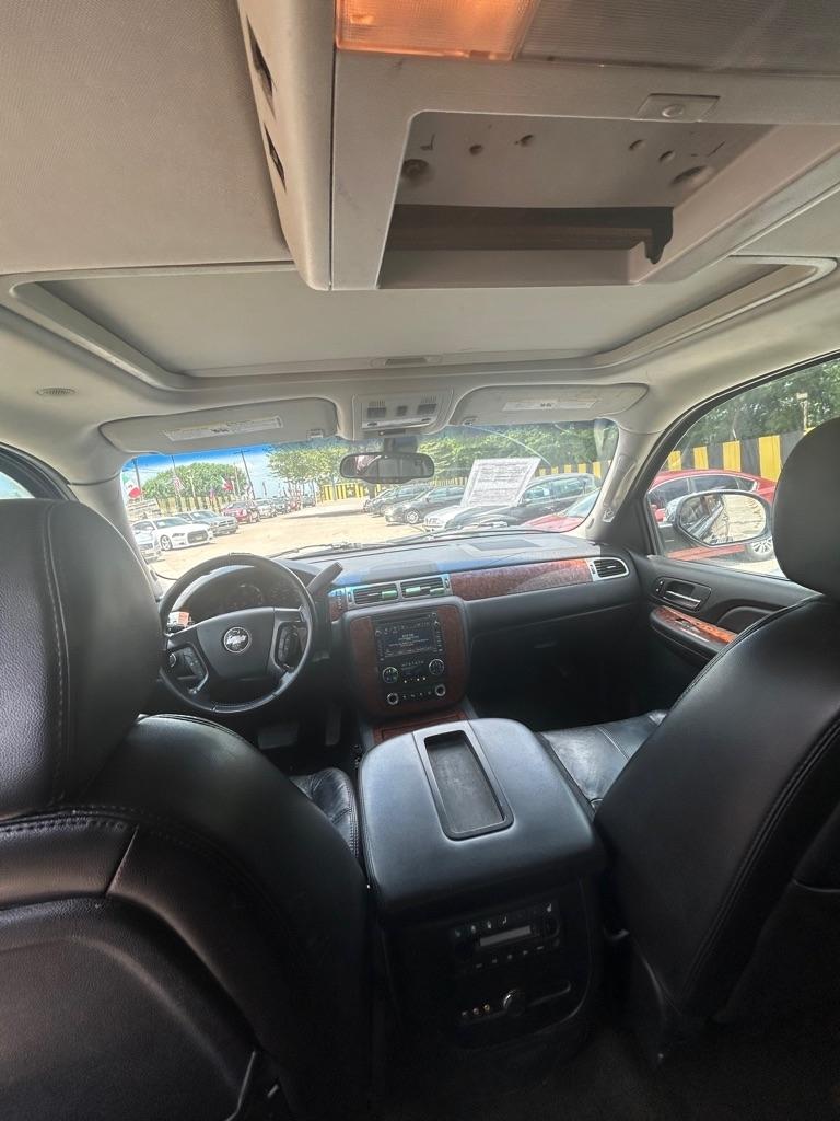 chevrolet tahoe 2007 1GNFK13097R391572 image chevrolet tahoe 2007 1GNFK13097R391572 image
