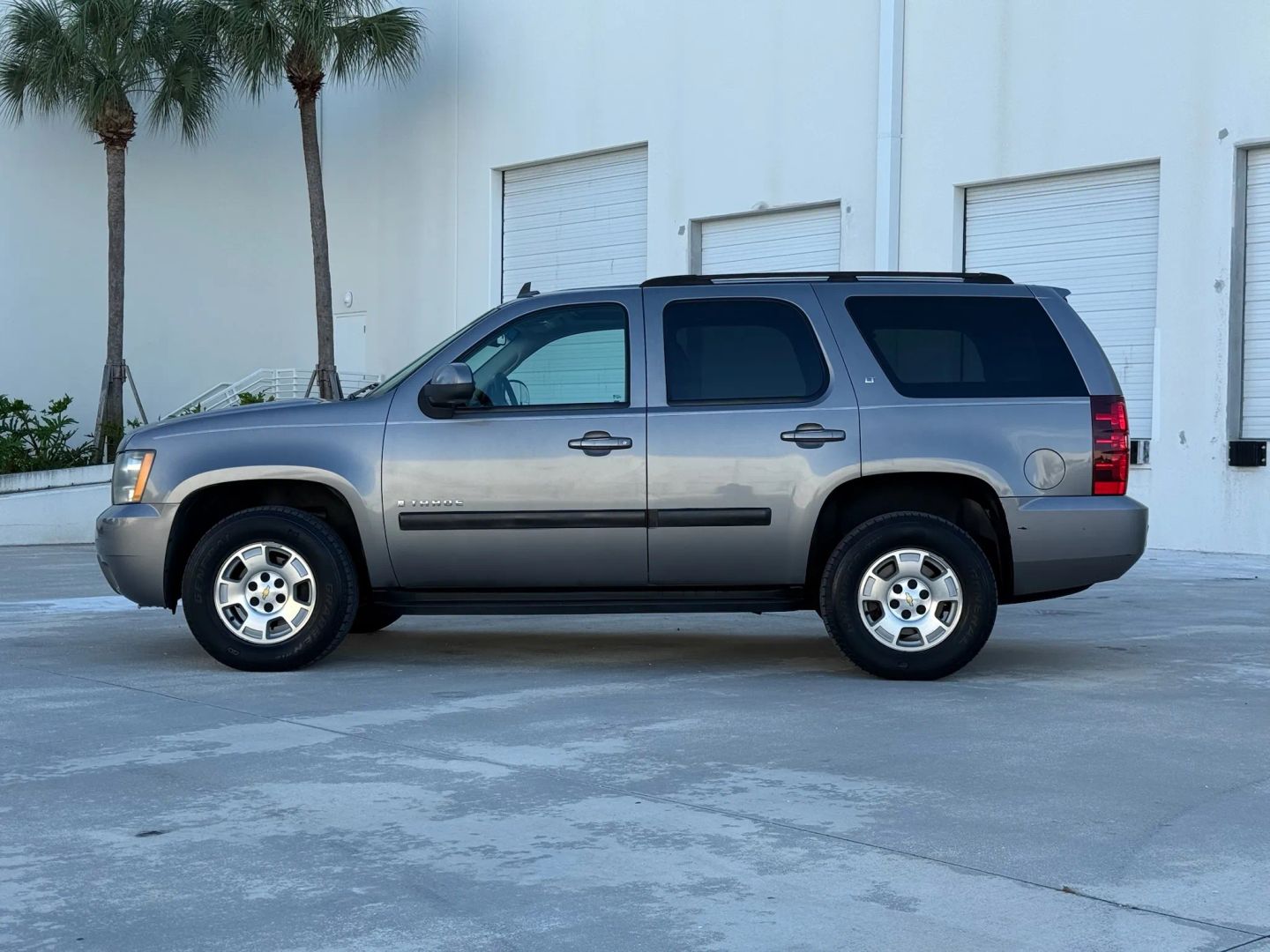 chevrolet tahoe 2007 1GNFK13037R186958 image chevrolet tahoe 2007 1GNFK13037R186958 image