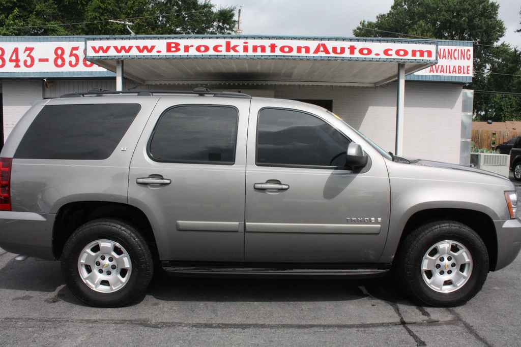 chevrolet tahoe 2007 1GNFC13037J406336 image chevrolet tahoe 2007 1GNFC13037J406336 image