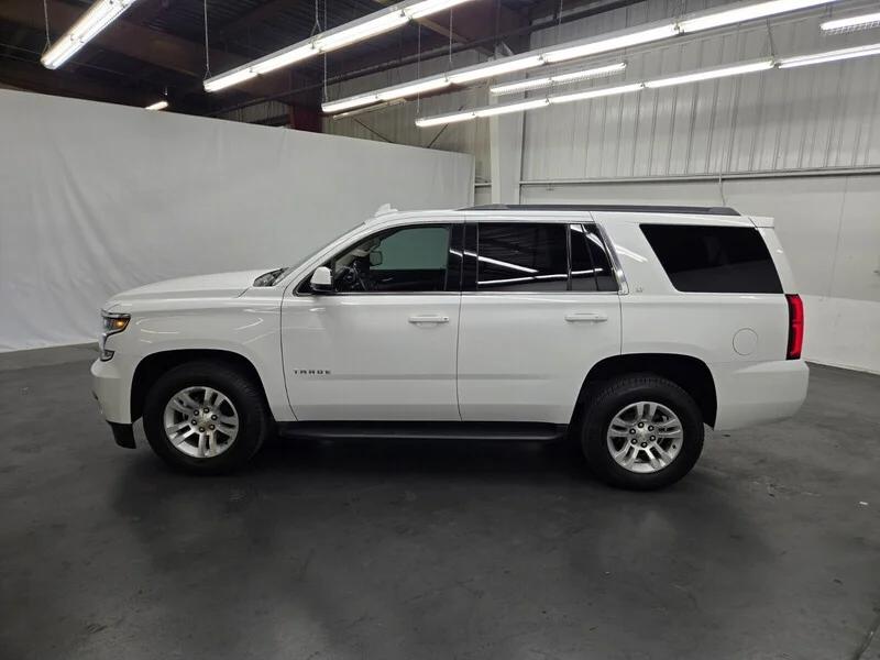chevrolet tahoe 2019 1GNSKBKC7KR390932 image chevrolet tahoe 2019 1GNSKBKC7KR390932 image