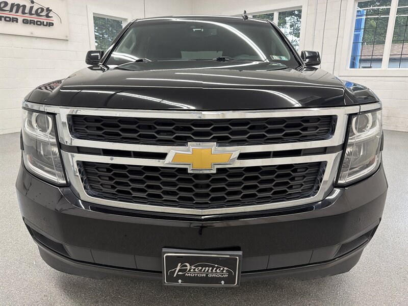 chevrolet tahoe 2019 1GNSKBKC0KR114110 image chevrolet tahoe 2019 1GNSKBKC0KR114110 image