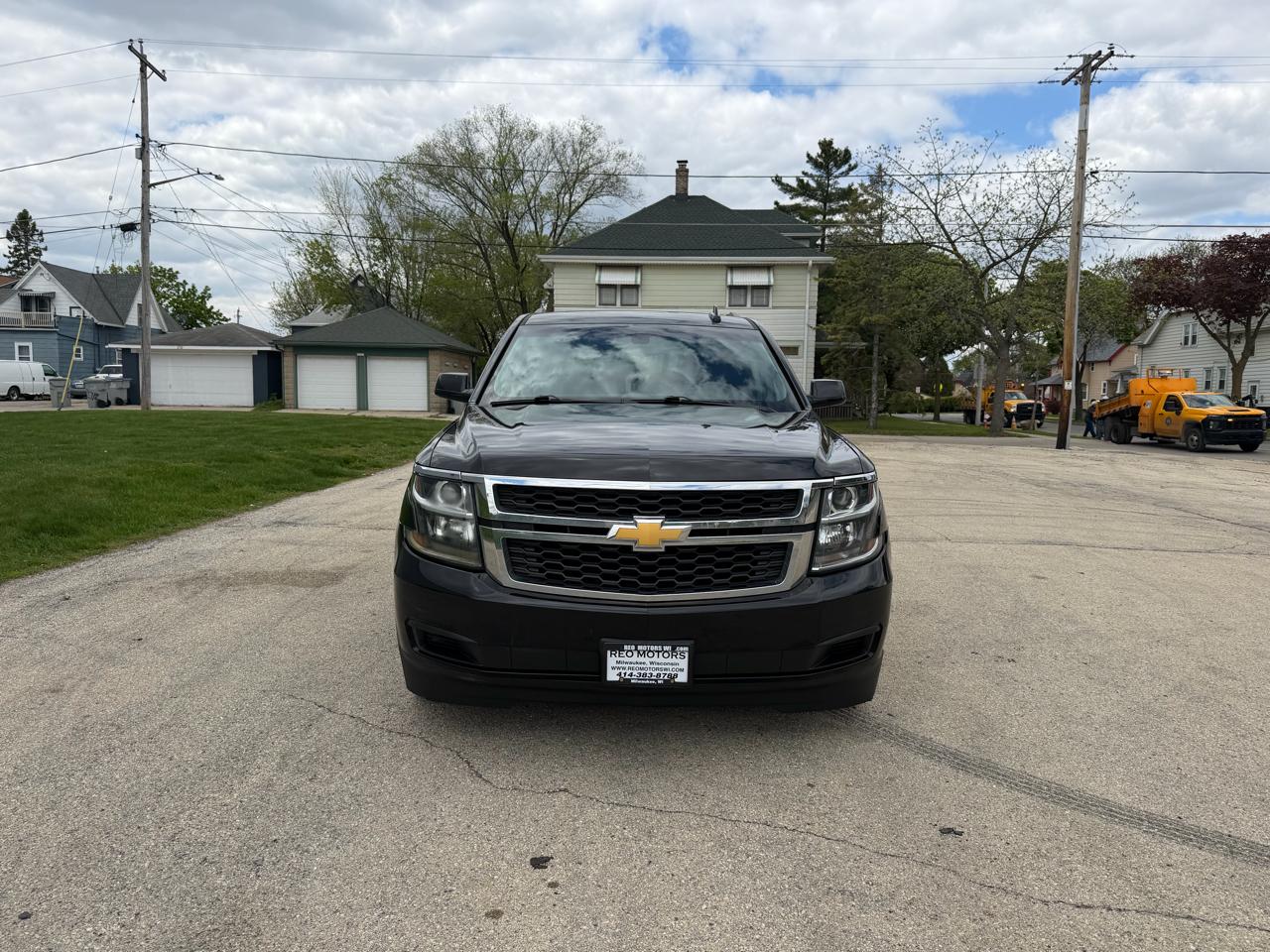 chevrolet tahoe 2019 1GNSKAKC2KR244643 image
